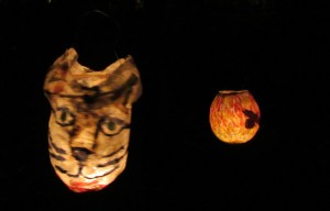 tiger-face-lantern